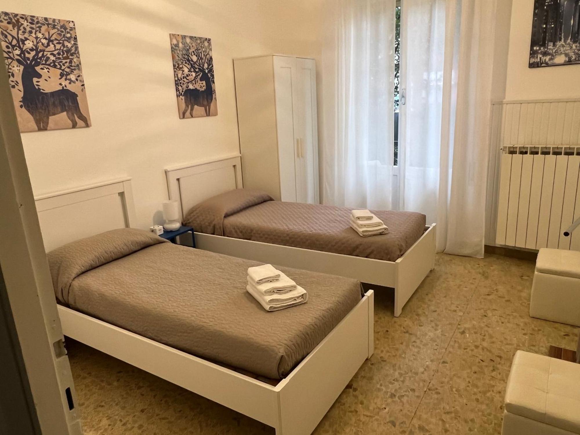 Manubella Appartamento 5 Vani Con Giardino La Spezia Dış mekan fotoğraf