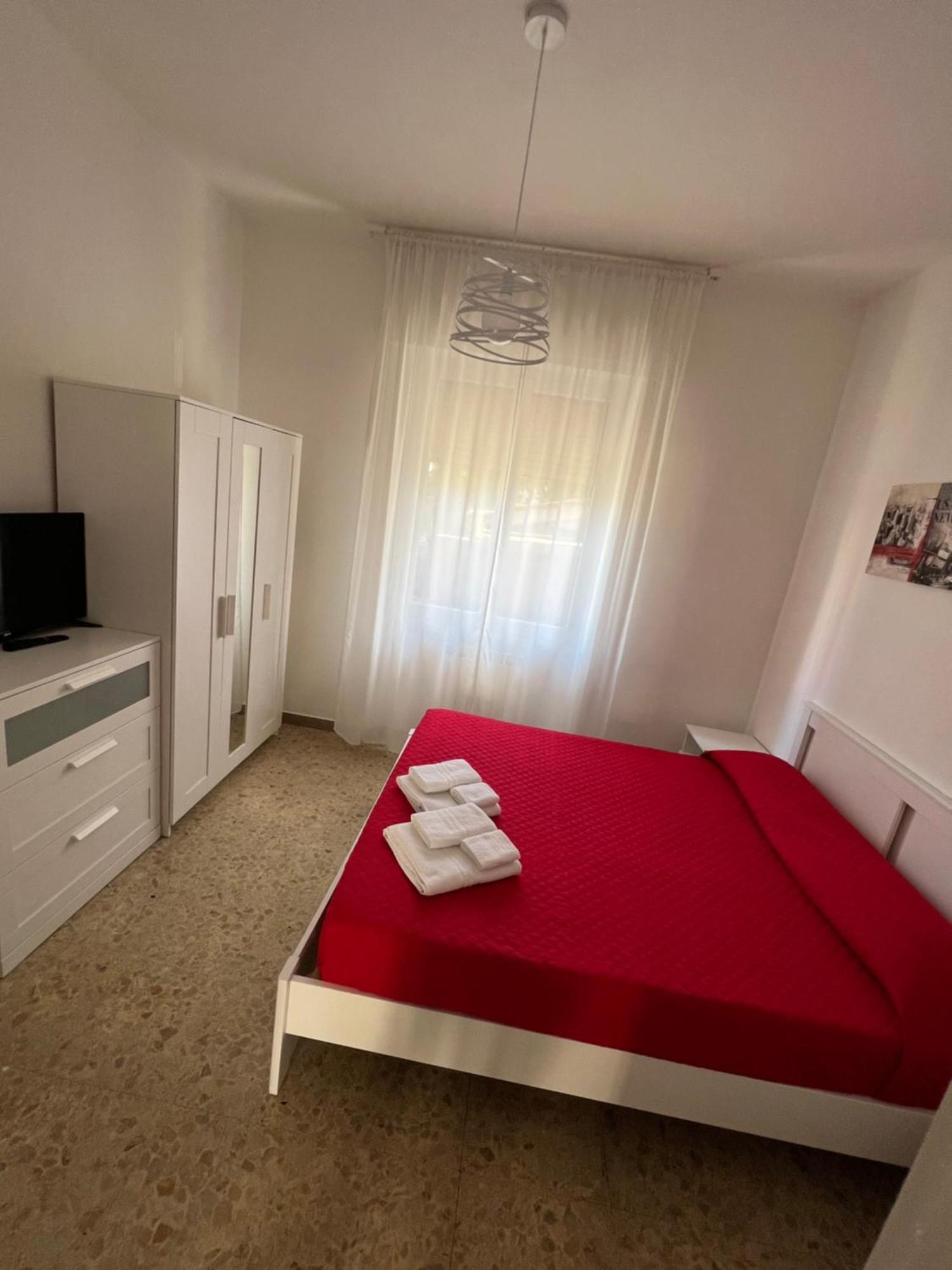 Manubella Appartamento 5 Vani Con Giardino La Spezia Dış mekan fotoğraf
