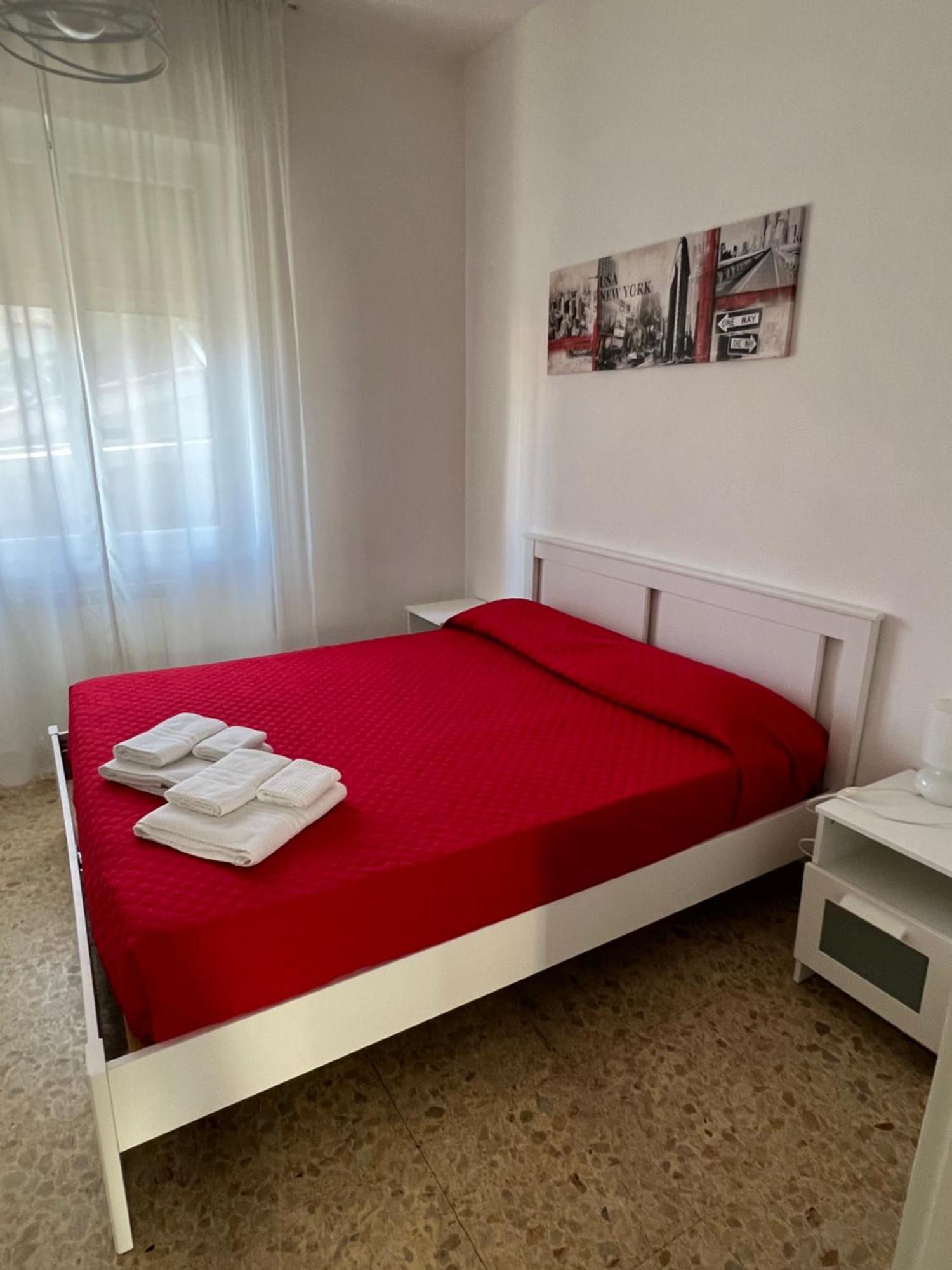 Manubella Appartamento 5 Vani Con Giardino La Spezia Dış mekan fotoğraf